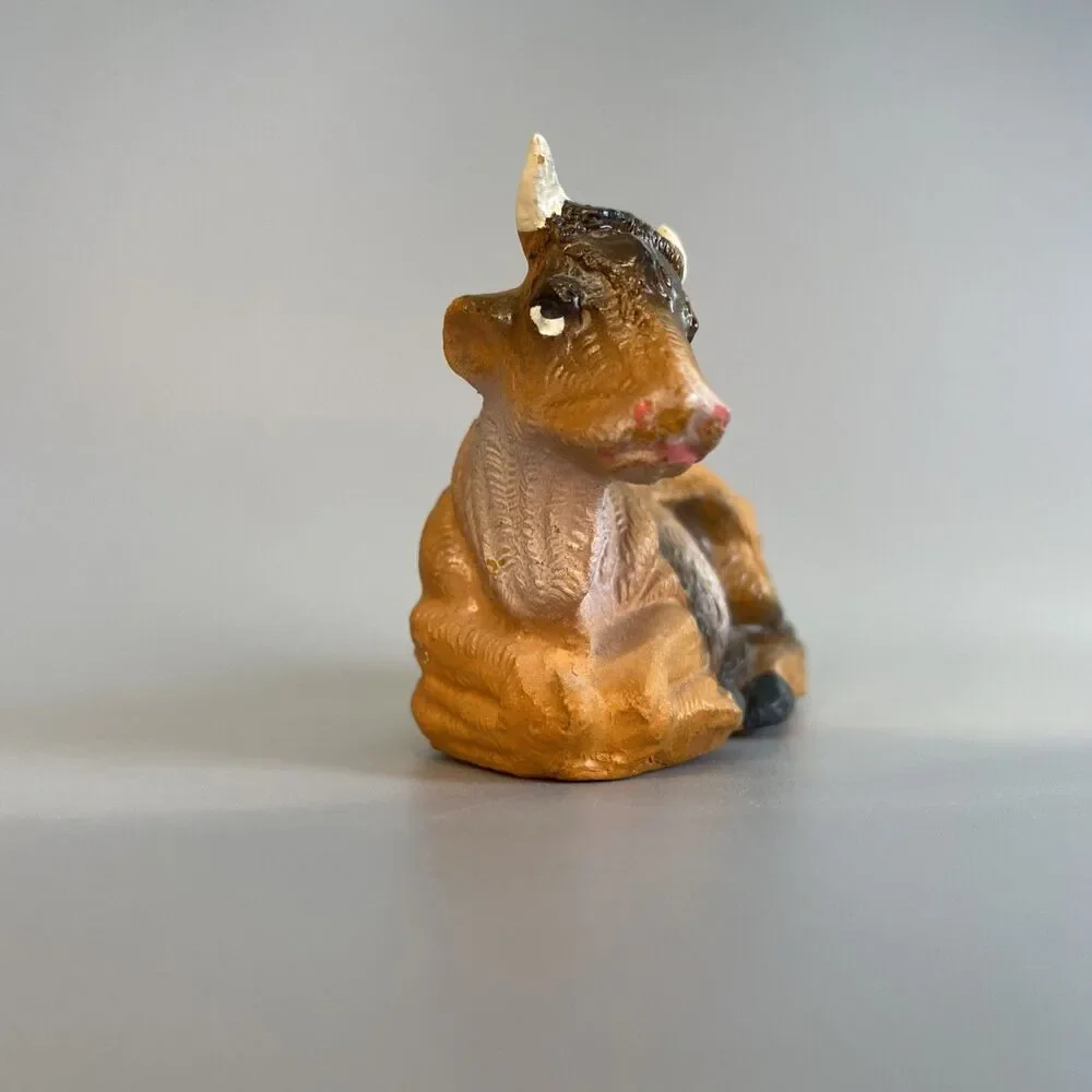 Unbranded vintage cow